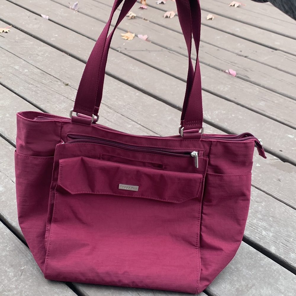 Baggallini Purple Wine Colored Zippered Tote Bag